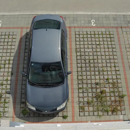 With A Parking Space Podstrana, Split - 15001 Daire *